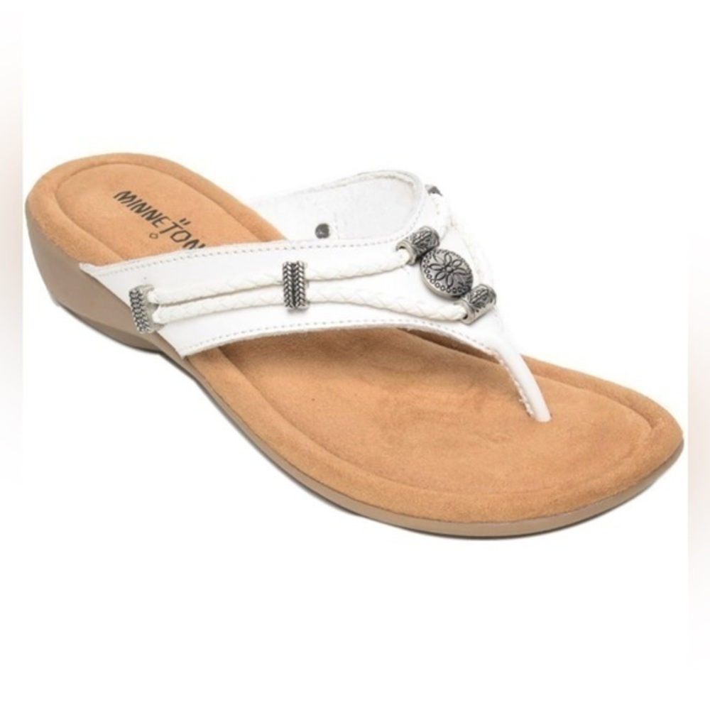 Minnetonka White Leather Braided‎ Thong Sandal Silver Beads Women’s 9